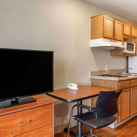 Extended Stay America Select Suites - Wichita - North Extérieur photo