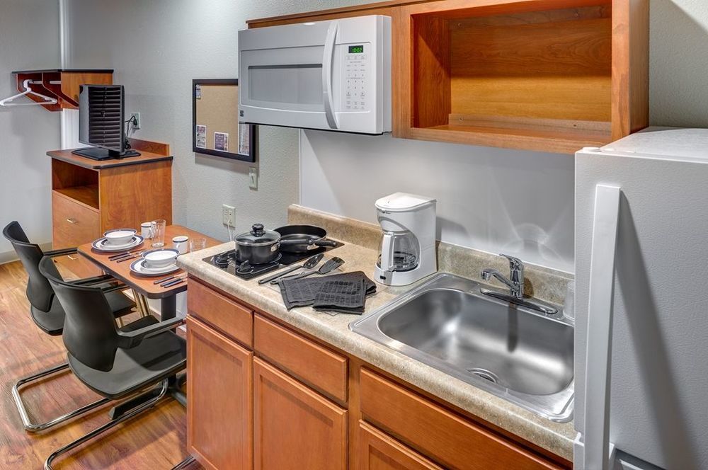 Extended Stay America Select Suites - Wichita - North Chambre photo