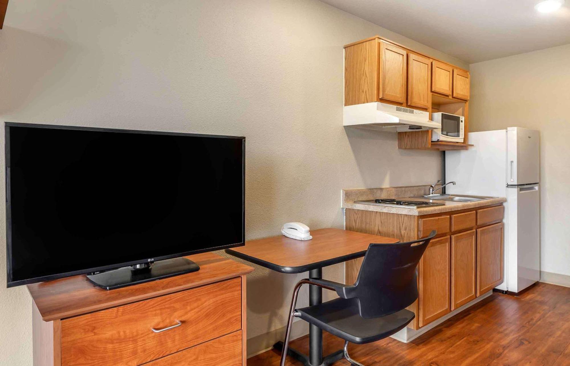 Extended Stay America Select Suites - Wichita - North Extérieur photo