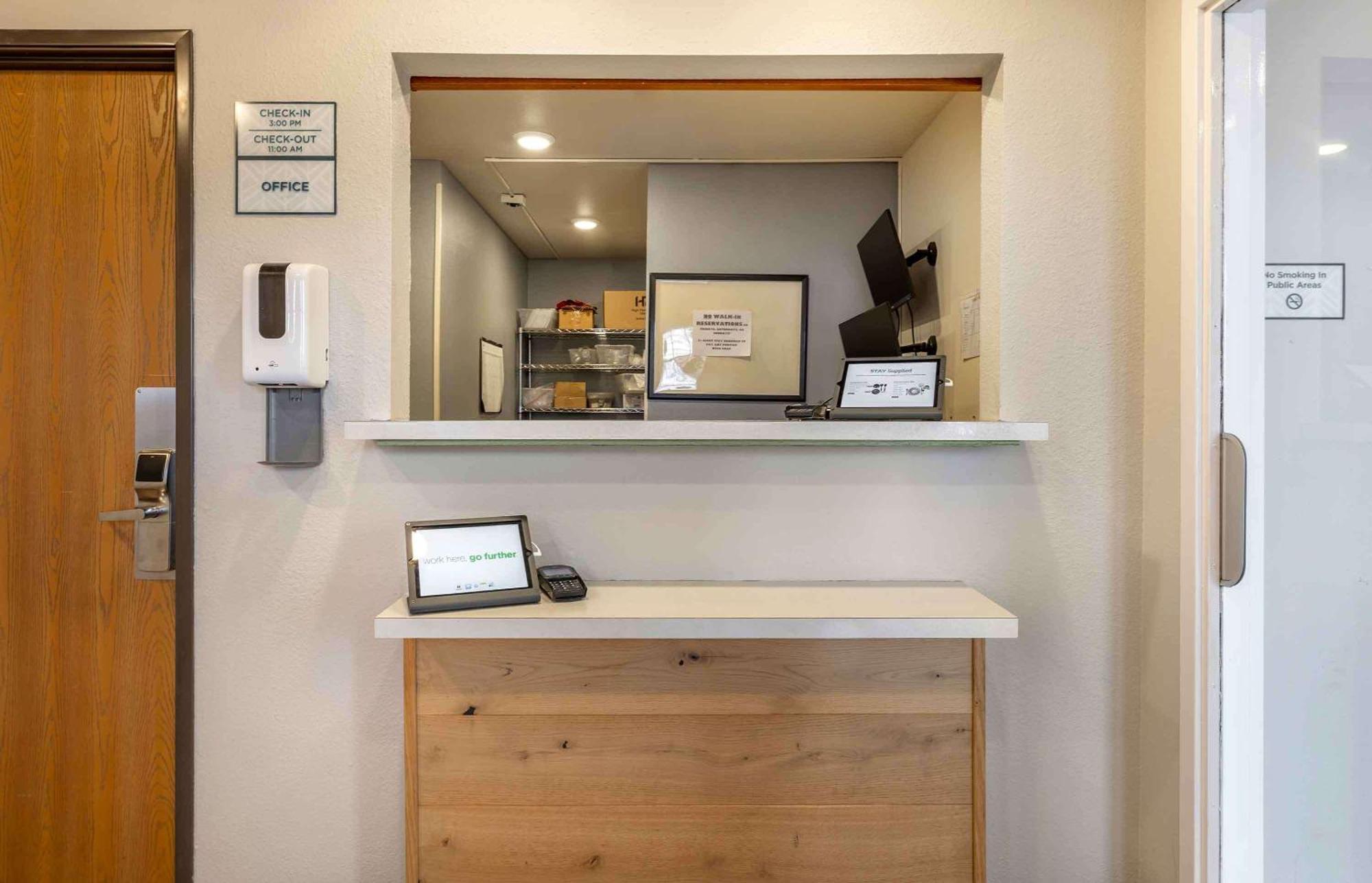 Extended Stay America Select Suites - Wichita - North Extérieur photo